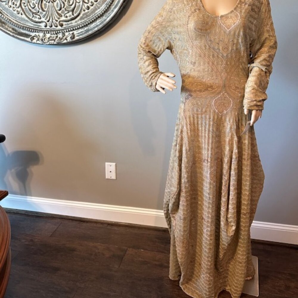 NWT ABGIN SHEER FIT AND FLARE BROWN PAISLEY MAXI - SIZE M